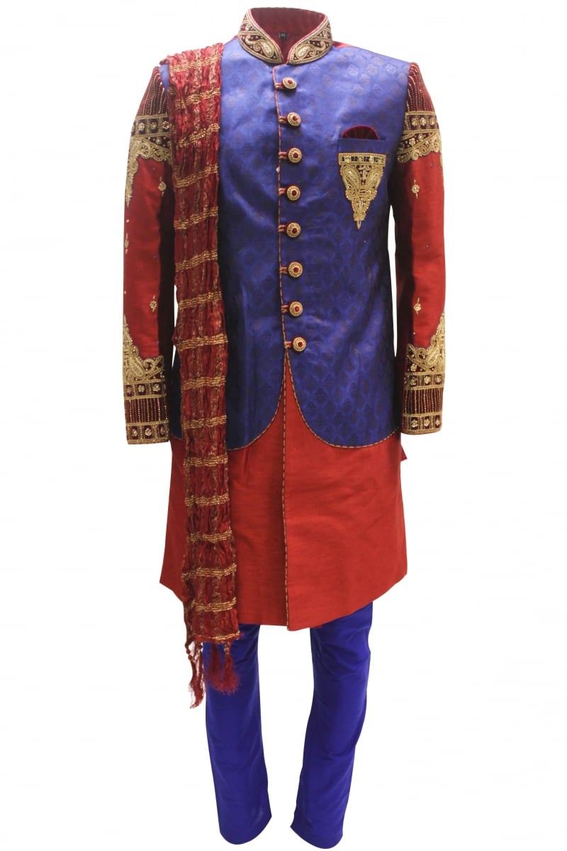 KrishnaSarees's tweet photo. #Majestic #MensWear
Get the #Royal feeling in these astonishing #MensSuits
#MensKurta
#MensSherwani
#DiscoverHere
https://t.co/H0U6f94l7E https://t.co/JvZCsGUQ6x