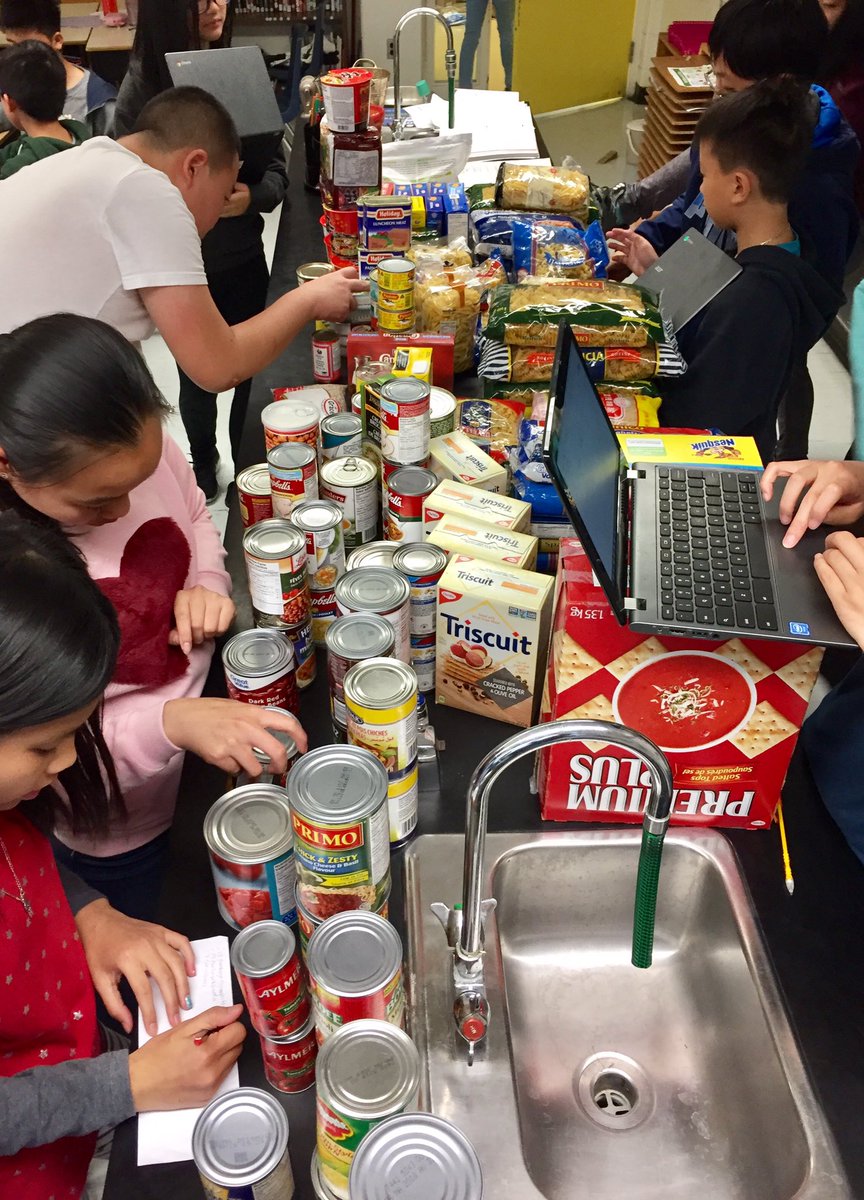 mswadia's tweet image. My 7/8 class is running a food drive @AgnesMacphailPS for the @DailyBreadTO We are #makingmathreal by learning how to make/use databases.