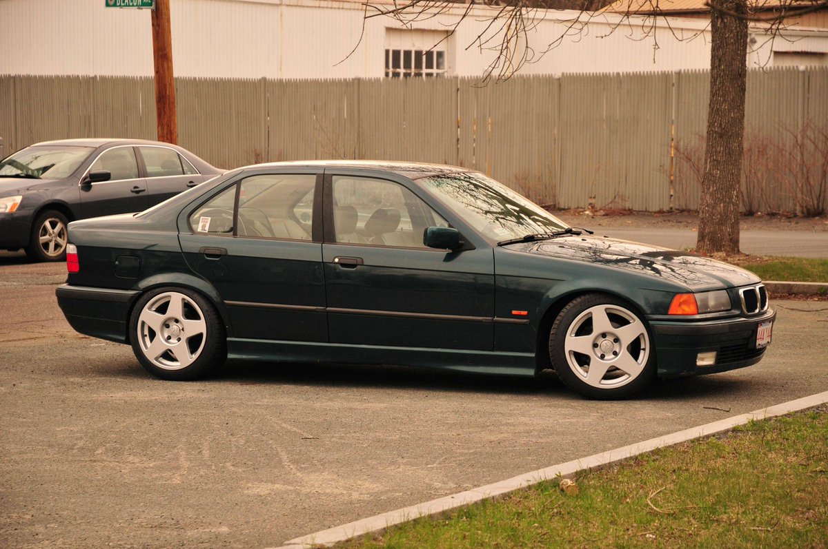 German_Cars_'s tweet photo. Fifteen52. Simple &amp; perfect. https://t.co/FH7g7dG72B