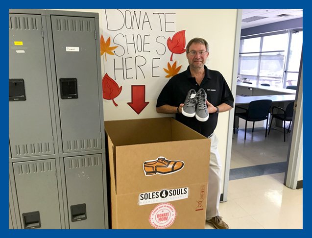 ETSLindgren's tweet photo. Only 1 wk left to join our @Soles4Souls project—thx, #Software #Engineering Dir M. Christopher for donating! What's your #Fallanthropy plan? https://t.co/NkFU9WtQRh