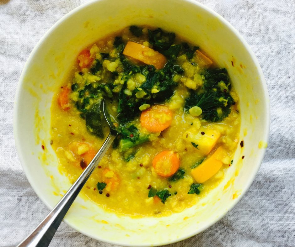 greenfarmjuice's tweet photo. Kitchari - a favorite in our home and an easy #gotodinner or lunch. Yellow mung beans, rice & the veggies you have in the fridge and VOILA! https://t.co/y6uaQskYB2