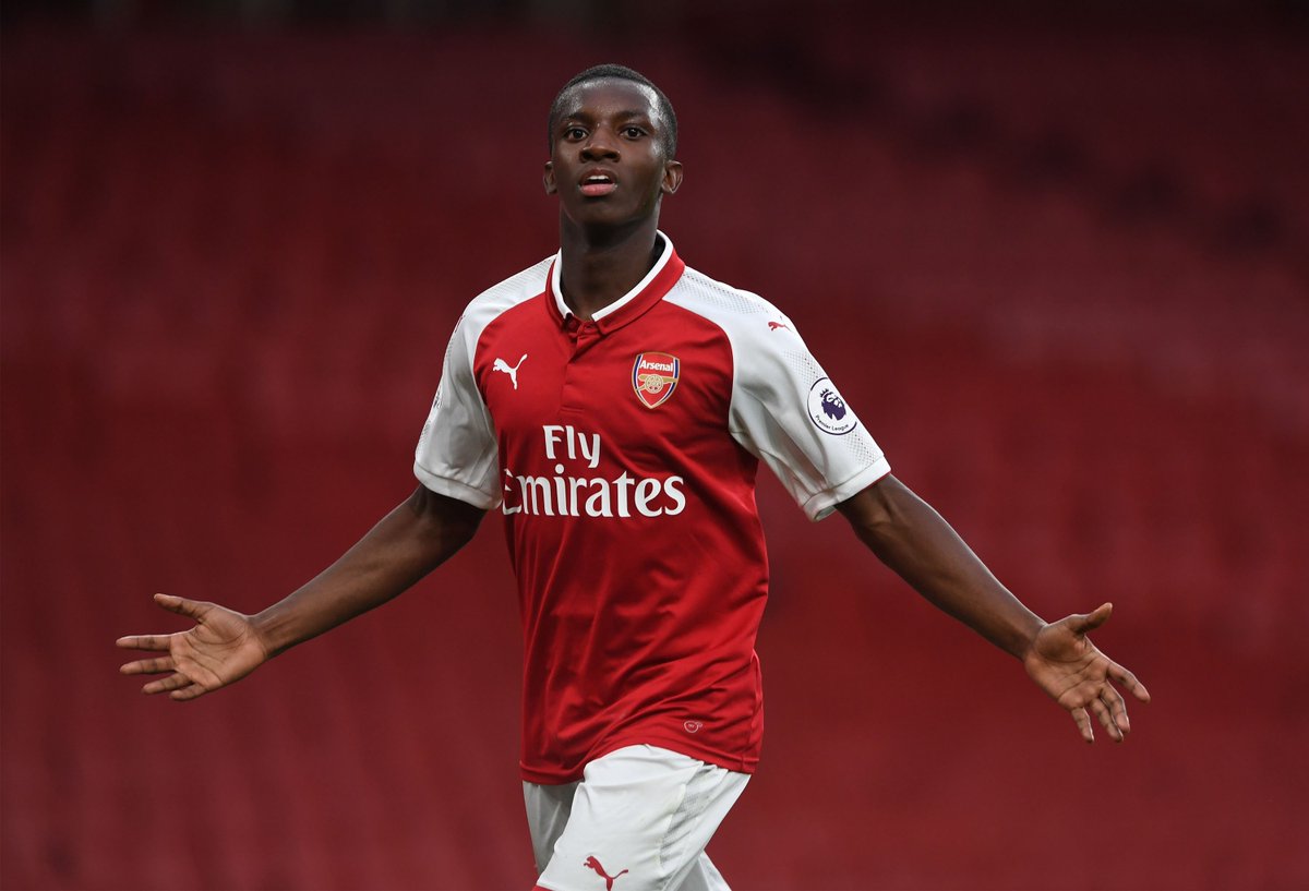 Arsenal's tweet photo. Our corner is flicked on and @EddieNketiah9 is there to score before "Eddie, Eddie" echoes around the ground 🎶

#AFCvNCFC 1-1 (86) https://t.co/PFbAoFnp9h