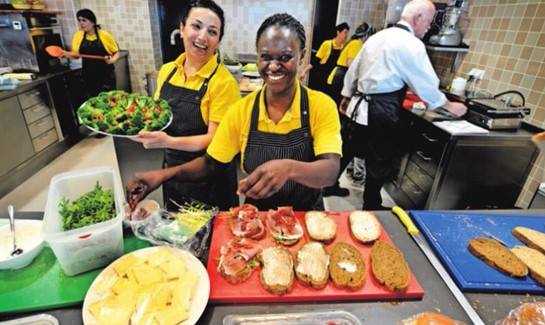 Genomineerd voor ESF Award: Leer-werktraject voor arbeidsbelemmerden Smaakzaak. Stem: woobox.com/pe4dr2/gallery… #Culemborg <a href="/werkzaak/">WerkzaakRivierenland</a>