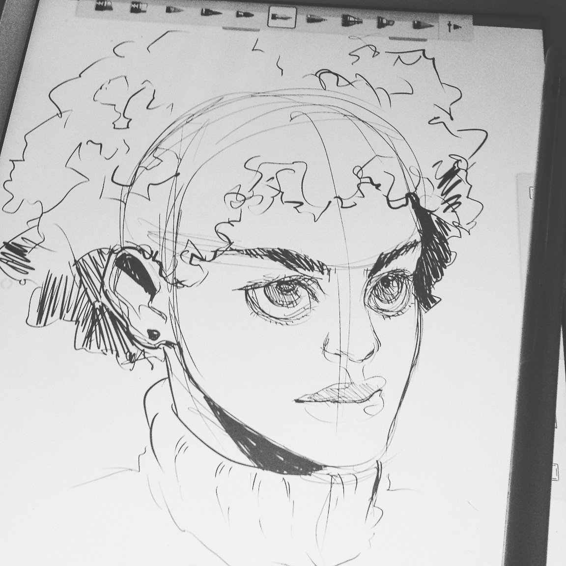 Anothet sketch
This one is a little cooler lol
#portrait #sketch #drawing #draws #face #black #afro #girl #draw #doodle #ipad #applepencil 
