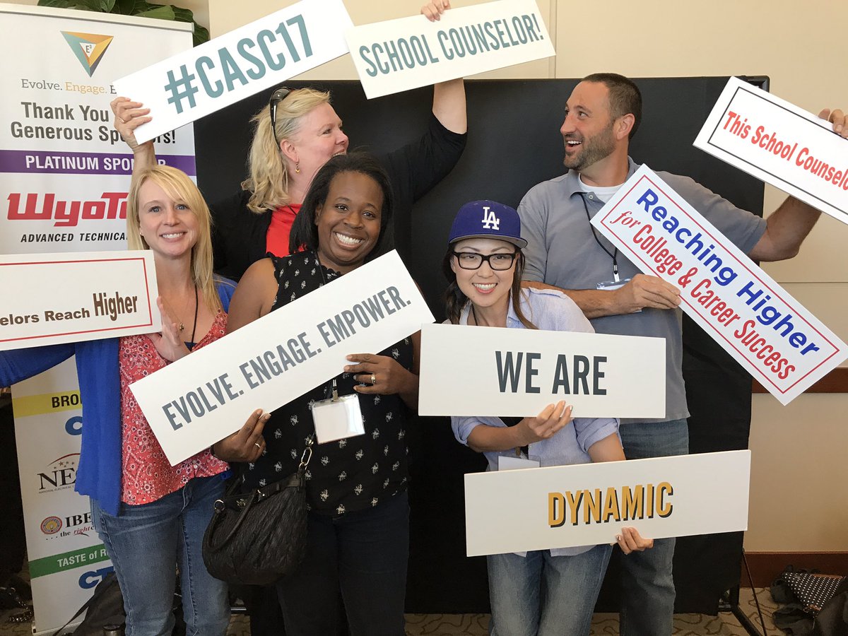 MrsEoh's tweet photo. #wearedynamic #reachinghigher #casc2017 @ArcadiaUnified School Counselors https://t.co/sIGbMmb89q