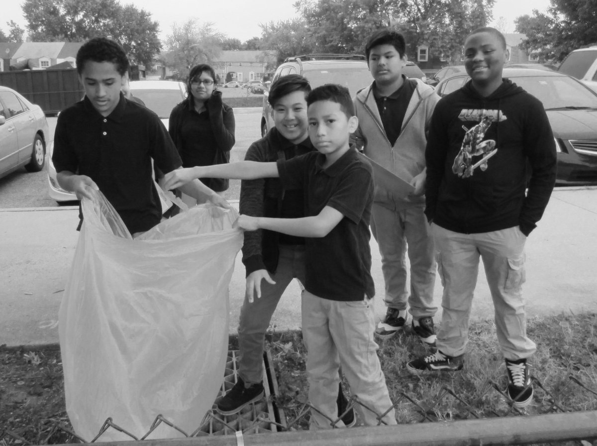 WatsonSciClass's tweet photo. Scholars @LakelandSchool collected nearly 1,800 pieces of litter to help w/ the marine debris initiative @northbayadvntre. #CleanBay #maeoe https://t.co/FkBeSoSiI2