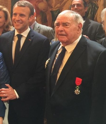 SecoursPop's tweet photo. .@julienlaupretre, président du @SecoursPop, a reçu, ce soir, les insignes de Grand Officier de la Légion d’honneur. https://t.co/0o2PAgdLZy https://t.co/B5EtalnJr3