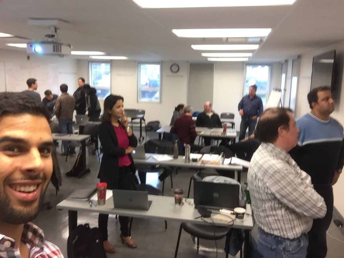 pmivi's tweet photo. Fall CEPS has 19 PMs working on a Sat on their PMP. Thanks @jessemarvelous  &amp; @sabstorm_  for facilitating Initiation &amp; Planning Part 1 #pmi https://t.co/NDSmrDmZu5