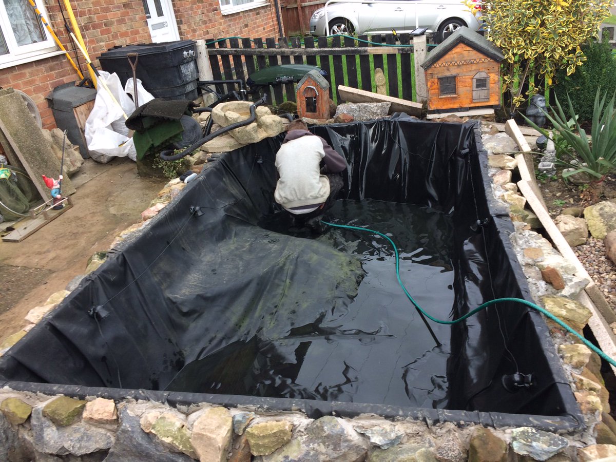 Memorial garden for murdered toddler vandalised bbc.in/2zzNGMZ