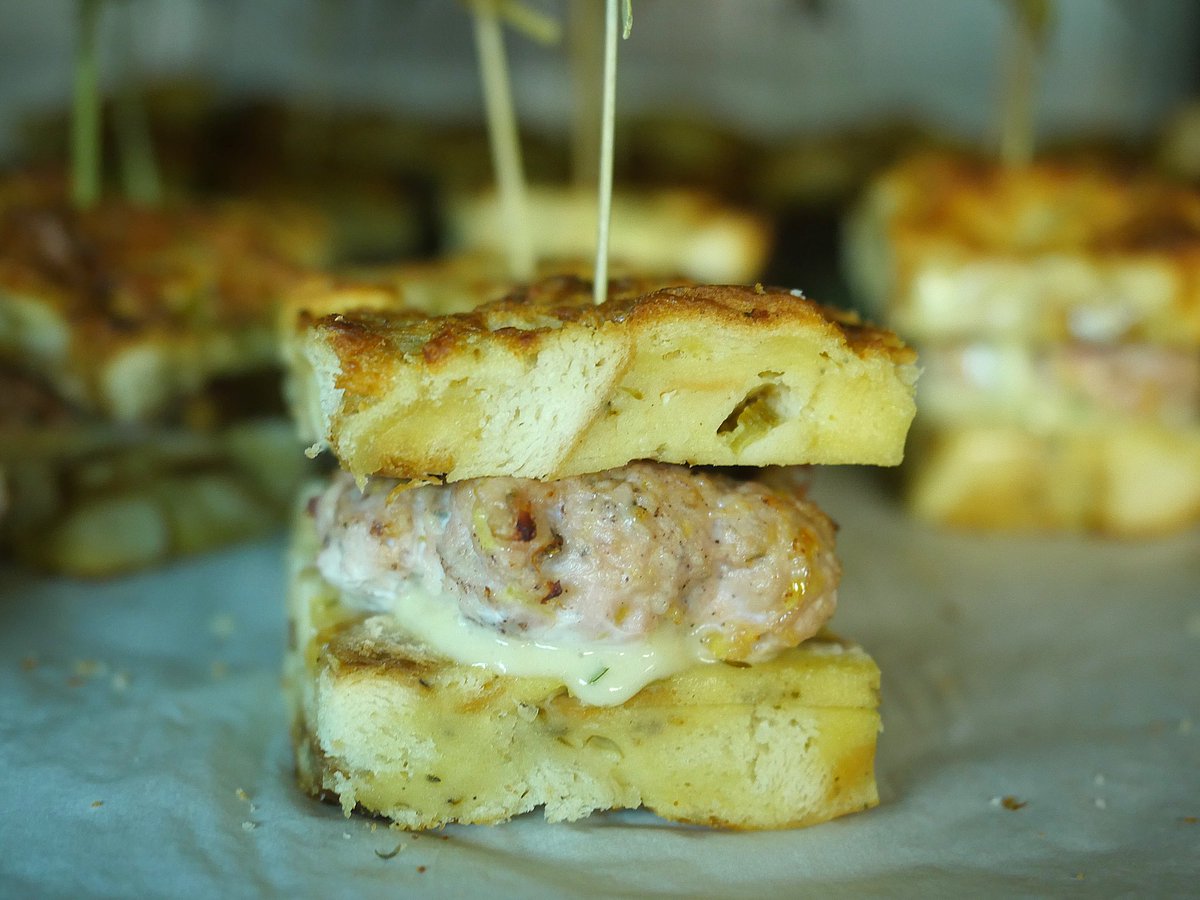 harvestyourown's tweet photo. Get fancy with pheasant! These sliders by Chef @s_cut are unbelievably good! #taberpheasantfestival https://t.co/647e9dfcPn https://t.co/SH3GeUNlc6