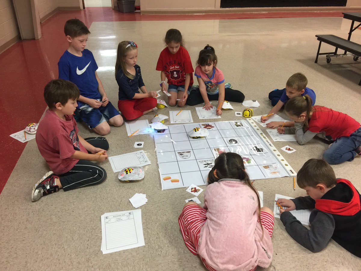 bentonschools's tweet photo. "A Haunting Bee Will Go" 2-3 Ringgold GT and BeeBot code to trick or treat! #BPSPantherPride #Bentonstudentscode #Arkidscode #Girlscode https://t.co/DhCi74twsp