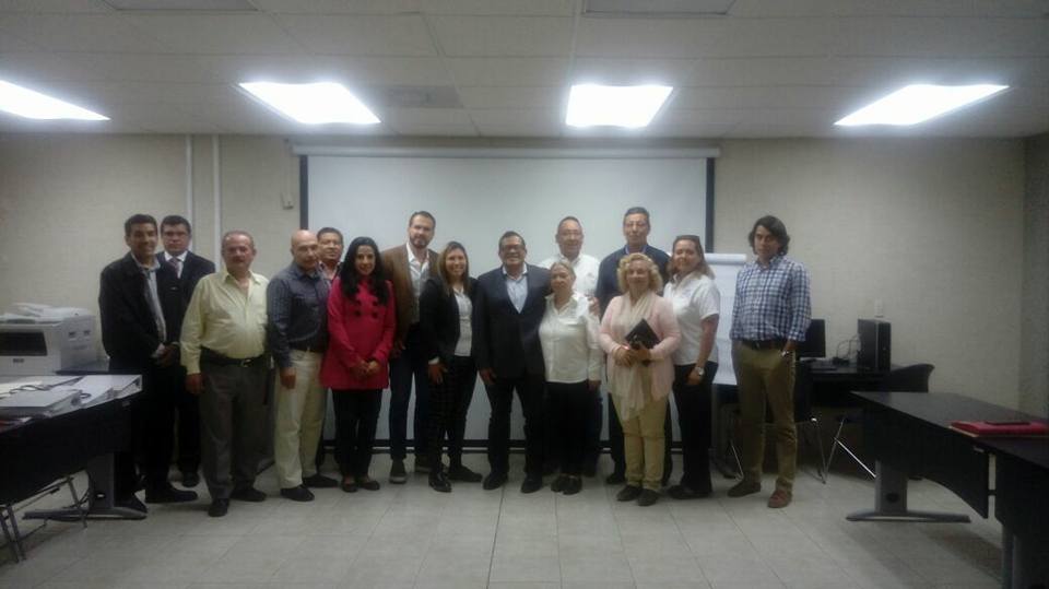 Visita de reacreditacion Carrera de  Electromecánica, evaluadores Dr. Adrián Vidal Santo Mtra. Isabel Cristina Garza Zavala de CACEI