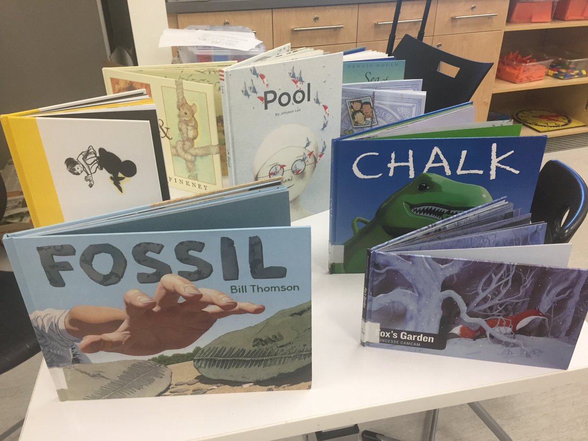 copperfield_3's tweet photo. Using wordless picture books to help strengthen our descriptive writing @Copperfield106 #grade3 https://t.co/ULM03XAsMi