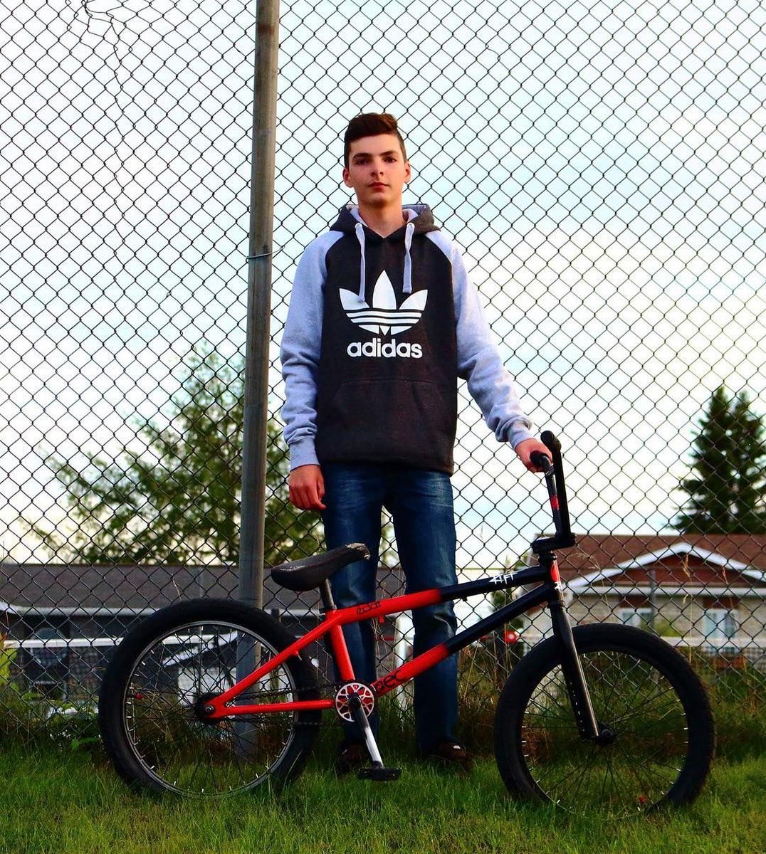 encorebikes's tweet photo. Instagram user @julien_keven with his Black/Red Fade Encore Riff! 👍 https://t.co/SmXRw3D0bu