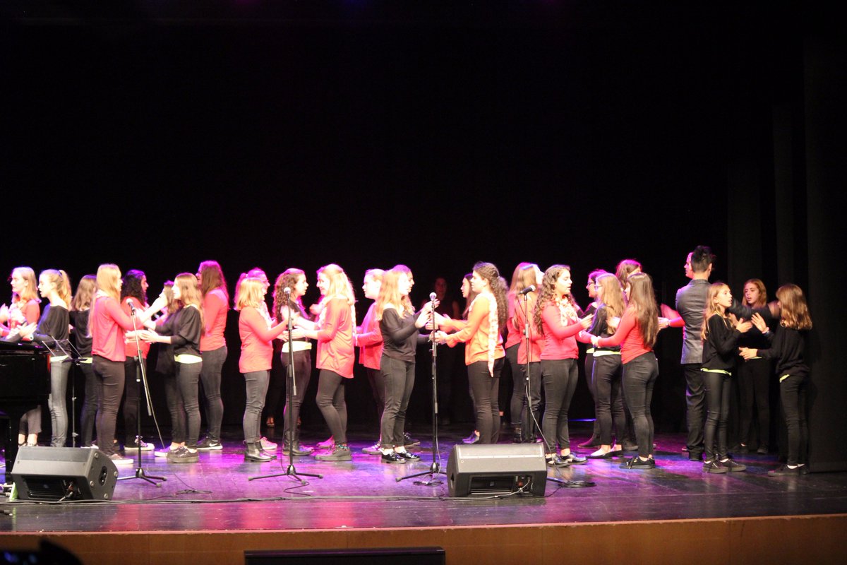 Cor Sant Esteve tweet media