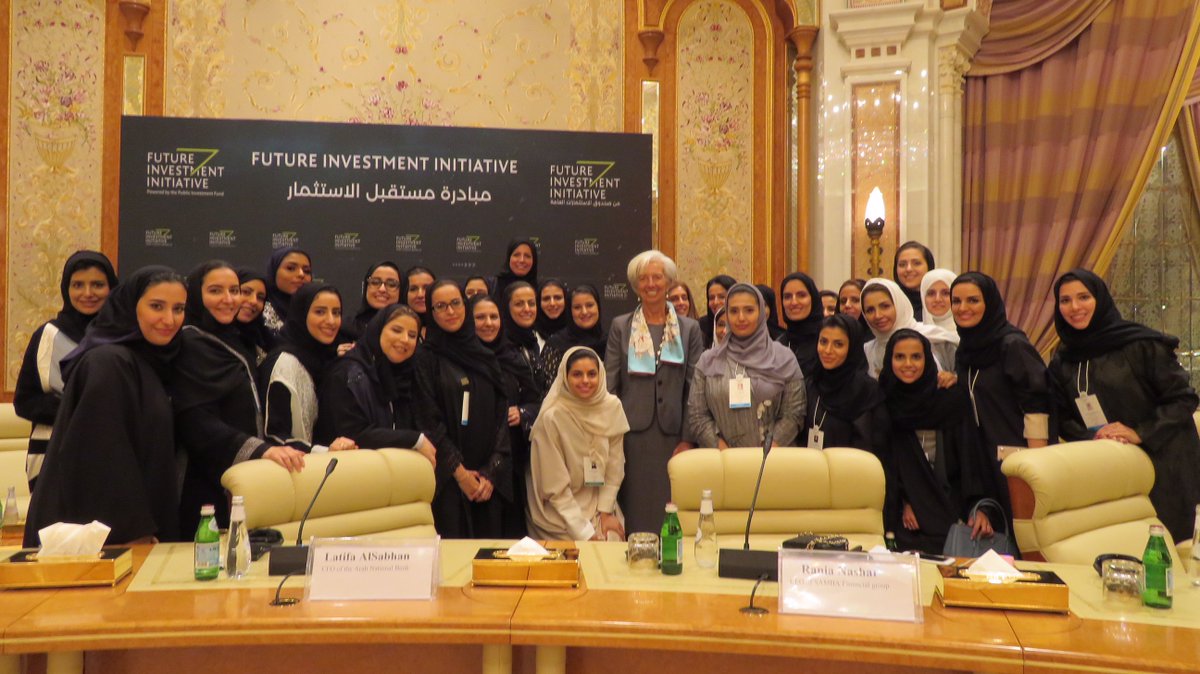Lagarde's tweet photo. Let's find ways to further boost female labor force participation & entrepreneurship with outstanding Saudi women #Opportunity4MENA https://t.co/GITJXPTc2b