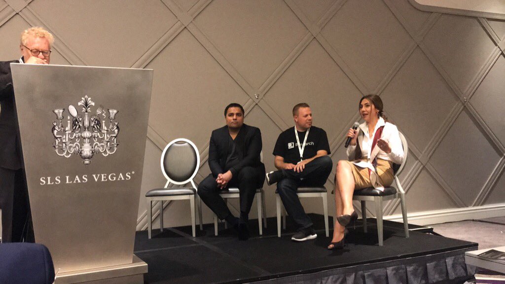 SusanAkbarpour's tweet photo. : @coinagenda #blockchain won't facelift failed PushAdvertising, it scales #consumercentric #pulladvertising models https://t.co/gEoUoKuxZz