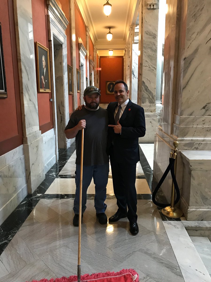 GovMattBevin's tweet photo. Folks often wonder how the State Capitol bldg stays so beautiful...The secret is dedicated folks like John #WeAreKY https://t.co/T5SyrV2dJK