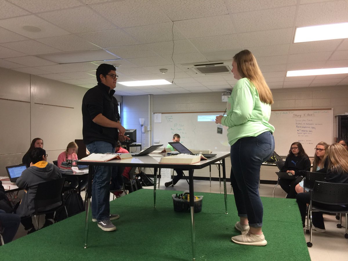 EHHSVikings's tweet photo. Exciting debate structure in @Studio113_EHHS with Mr. Burle . #Crucible #AmericanLit https://t.co/pueTWrfe7Q