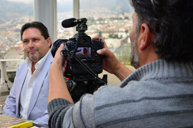 Enrique Ponce De León tweet media