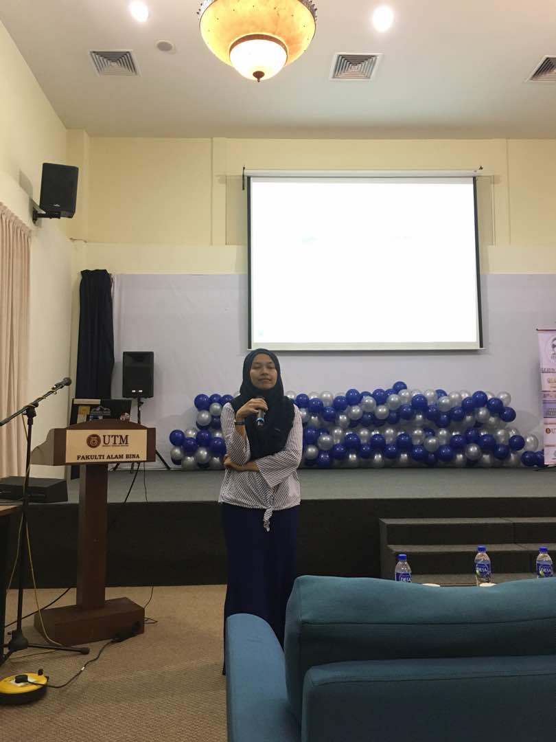 GEOFest2017's tweet photo. Petronas Talk
#Geofest2.0 https://t.co/DV5XO2qaRy