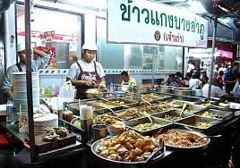 AmberBuettner2's tweet photo. I would love to travel to Bangkok, Thailand and try the way they do street food! #travel #ethnicfood #HRTteam @HRT_team https://t.co/cB7fOusVAJ
