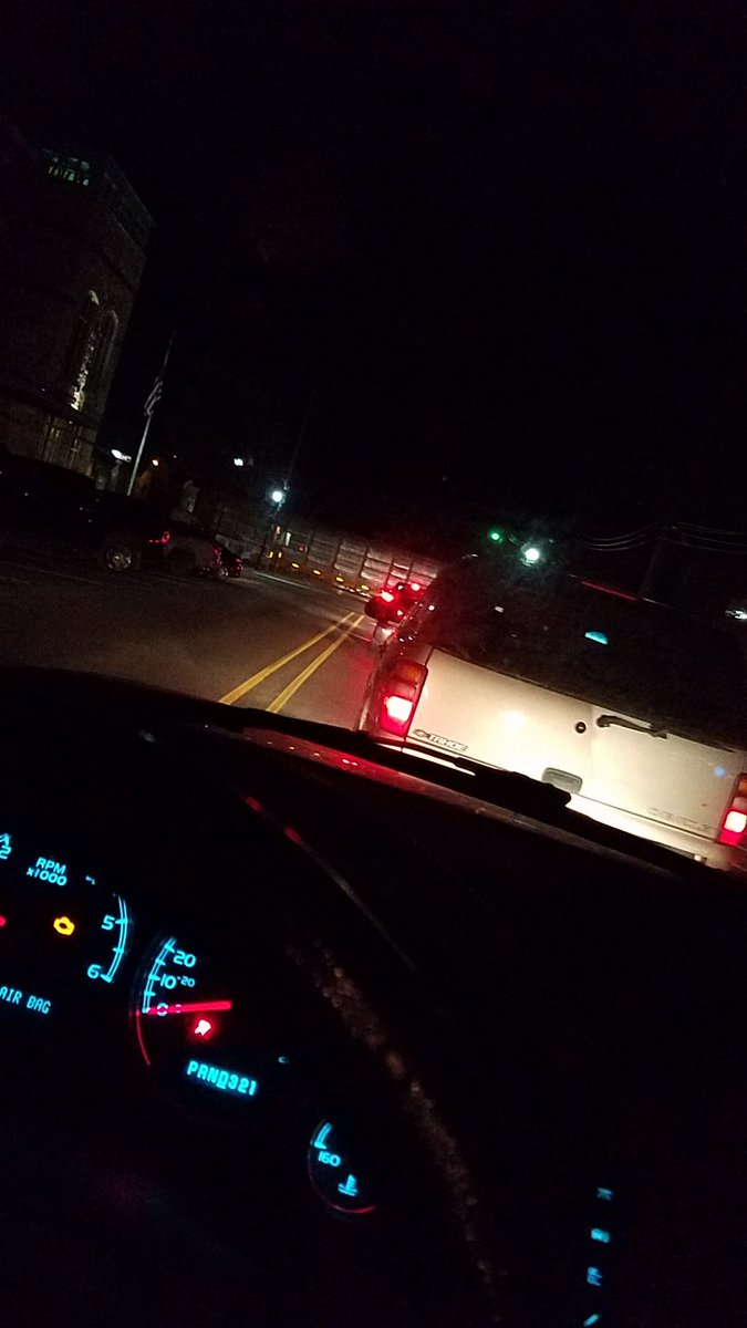 VelmaVee's tweet photo. @KyleGovernment the train stopping for almost 40 mins on Center Street is No Bueno! Let's get it together please... https://t.co/HOhvGMwfFR