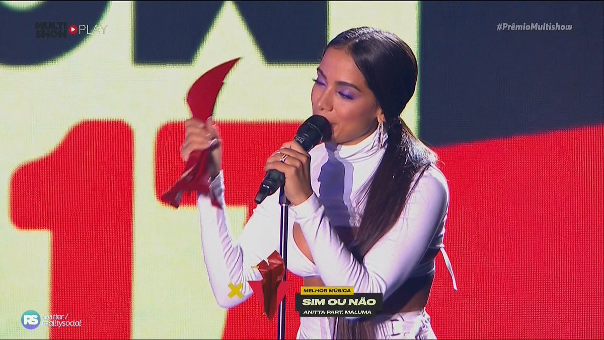 RealitySocial's tweet photo. #PremioMultishow https://t.co/AUgL51WhhU