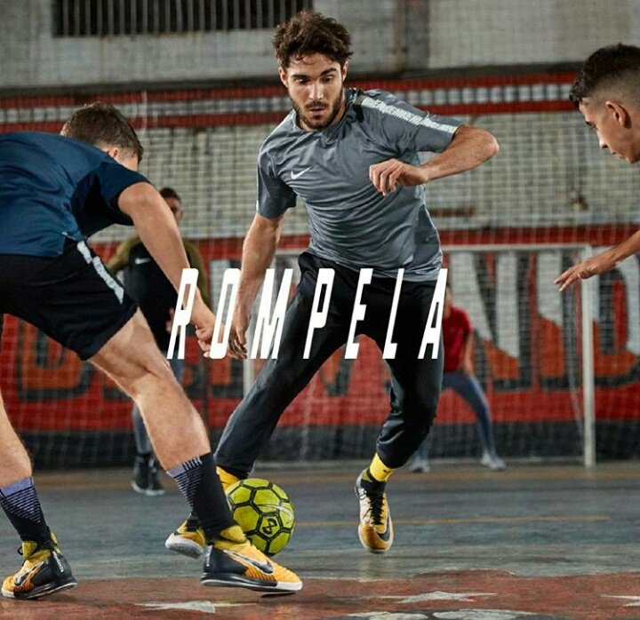 BoedoRepublica's tweet photo. HACE COMO EL POCHO || Preparate y rompela @EzeCerutti https://t.co/5qpp68qSOZ