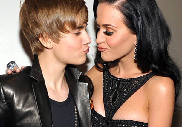 Hoje é aniversário dessa menina mulher, Katy Perry! Happy Birthday    