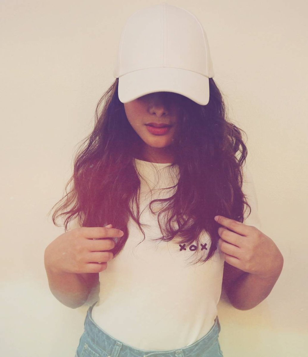 QueenValdezKate's tweet photo. @Apt8clothing https://t.co/hOwSad066X