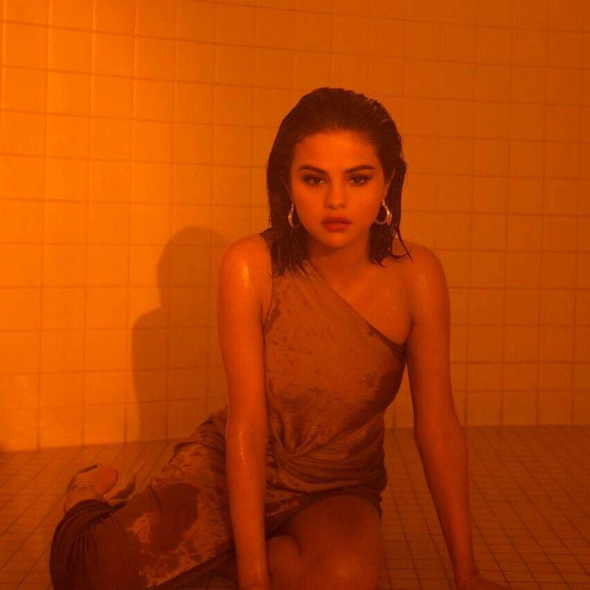 BPGArmy's tweet photo. #WolvesTOMORROW
@selenagomez ❤
I Love so much ❤ https://t.co/Y9zUtsyv2o