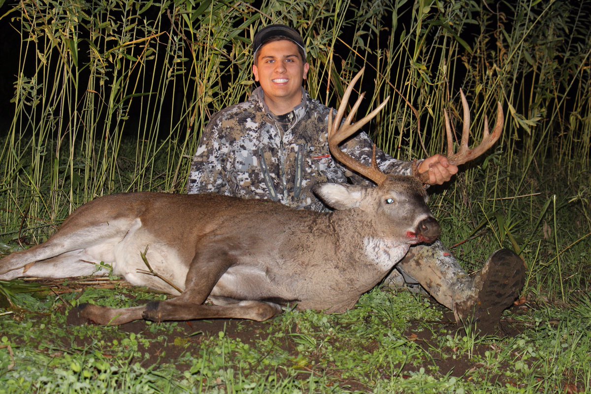 HoferJacob's tweet image. Love it when a plan comes together 🦌