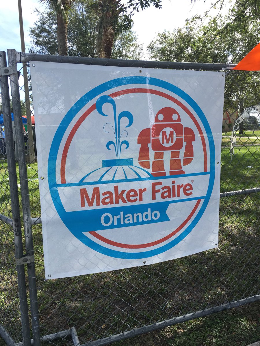 TigerSTEM386's tweet photo. Had the privilege of teaching young & old how to solder via #MakeyRobot @OrlMakerFaire #MFO2017 #Maker #AnyoneCanSolder https://t.co/e3JGZJ0KE6