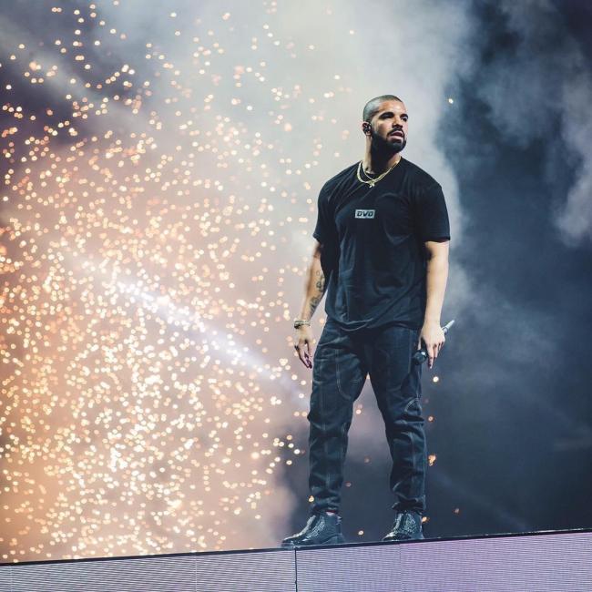 Happy Birthday #Drake. Make sure to check out the new Drizzy bootlegs and edits from <a href="/dannydiggz/">VIP Edits Dot Com</a> <a href="/ItsFraze/">Fraze</a> &amp; <a href="/djpetedown/">PeteDown</a> on DMS right now.