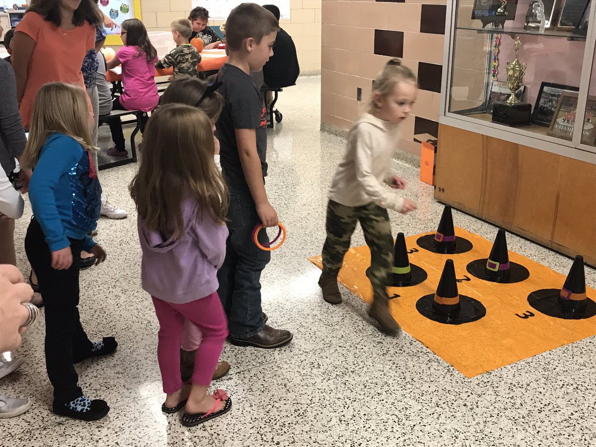 Dunbar Township Elem tweet media