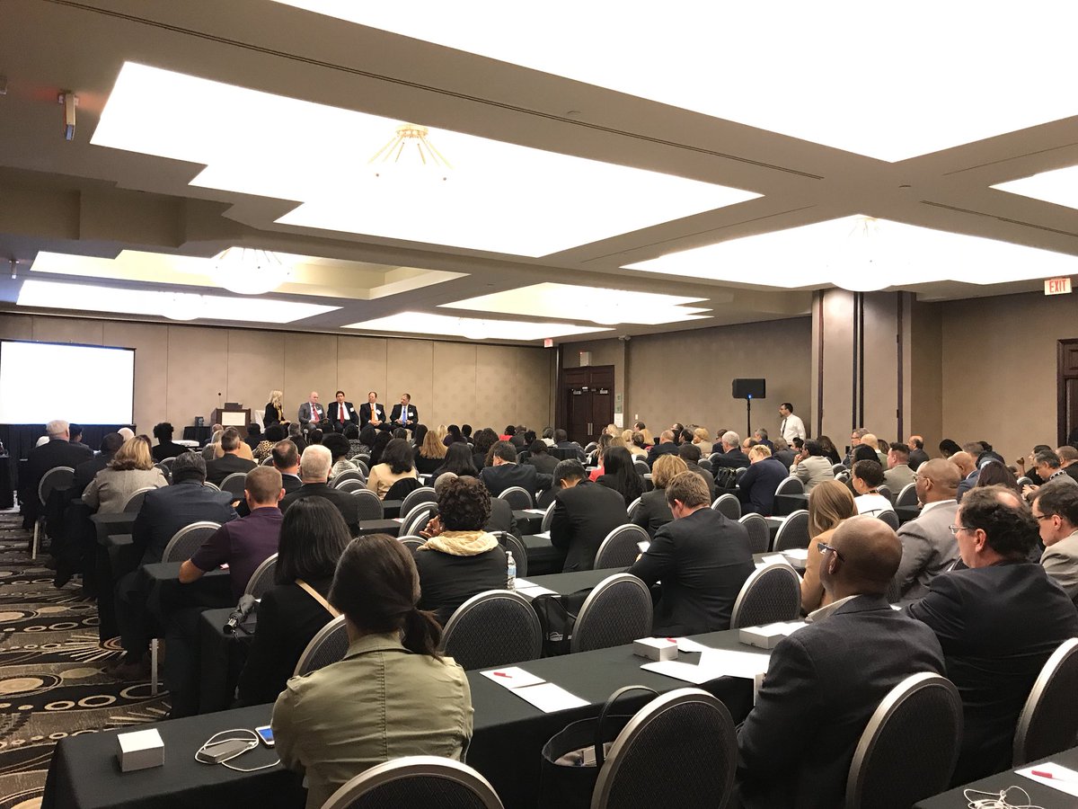 mjoywong's tweet photo. Insights from the CPO Suite: The Financial Services Supply Chain of the Future @SocialFSRSD 
#FSRSD #FSRSDSymposium2017 #SupplierDiversity https://t.co/YKH9JZ4KOI