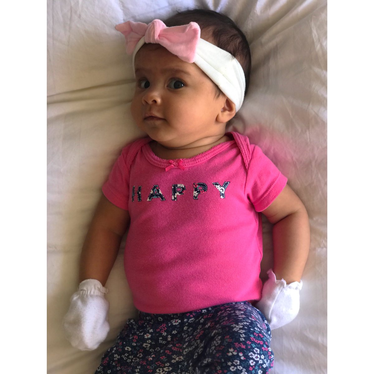 angiegirlyo's tweet photo. I can’t believe how much my baby is growing she’s 2 plus month and sassy as ever just like her mama https://t.co/AGXttWZ4F2