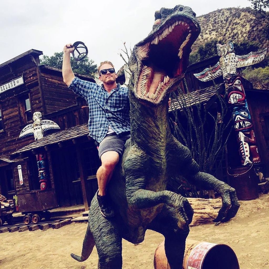 megamace's tweet photo. This is what happens when your Production Designer drinks at lunch. #fitfam #fitness #bts #crew #megamace #dinasou… https://t.co/gfywUwGRmE https://t.co/adTDZ6oVFY