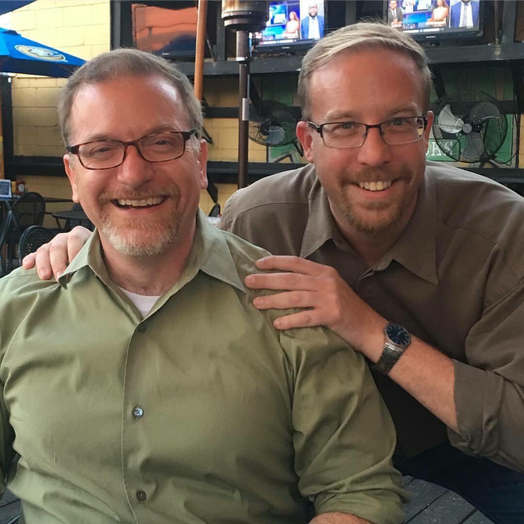 brandonagency's tweet photo. “Steve, meet Steve.”👨🏼‍💼😳 #mindblown #businessdinner #TBAgency https://t.co/hFXCTzryJK