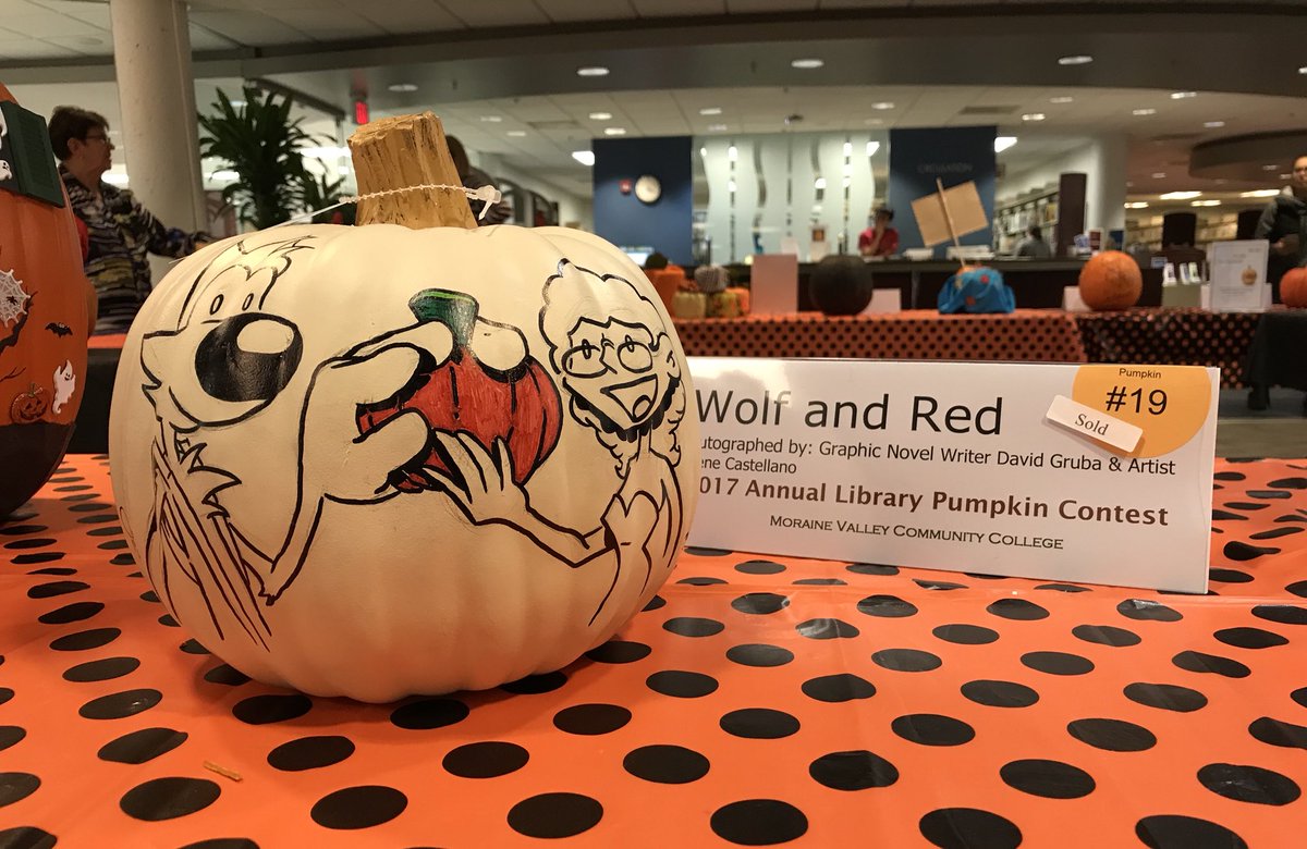 MVCCLibrary's tweet photo. Thanks to @GrubbMaster &amp; @castellano_rene for creating &amp; donating this pumpkin for our annual pumpkin contest! https://t.co/UYLqXWLuYx