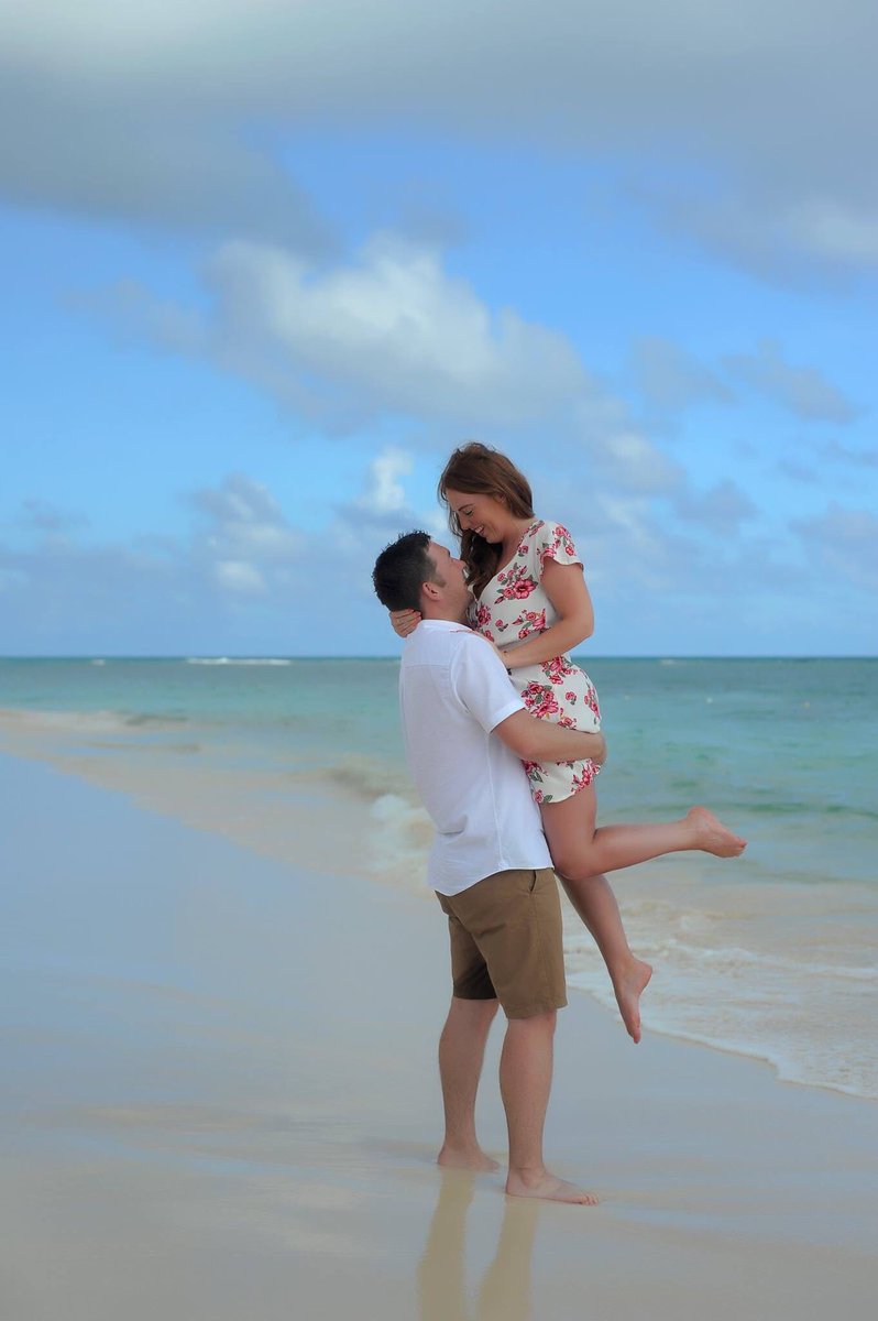 Sarah2105's tweet photo. Take me back #paradise #majesticelegance @MajesticResorts #DominicanRepublic @GoDomRep #puntacana #firstweddinganniversary #tropicalstudio 💕 https://t.co/Y7iSwERSFL