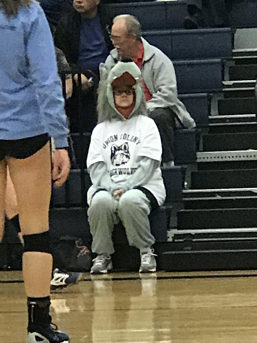 ucpathletics's tweet photo. COME CHECK OUT OUR HOME DISTRICT GAME TONIGHT AGAINST GILPIN COUNTY 🐺🏐 #HSTwolves #UCTimberwolves https://t.co/VENxnV1AB3