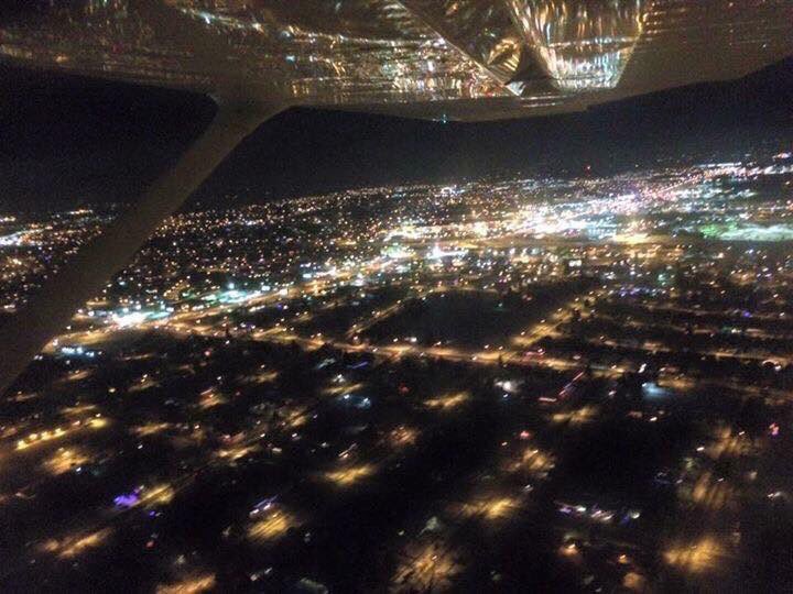 ExecAirTaxi's tweet photo. #ExecutiveAir in Bismarck ND is taking Christmas Light Flights bookings. They fill up fast, 701-258-5024, awesome gift for all ages. https://t.co/fVkJ7ZrJmV