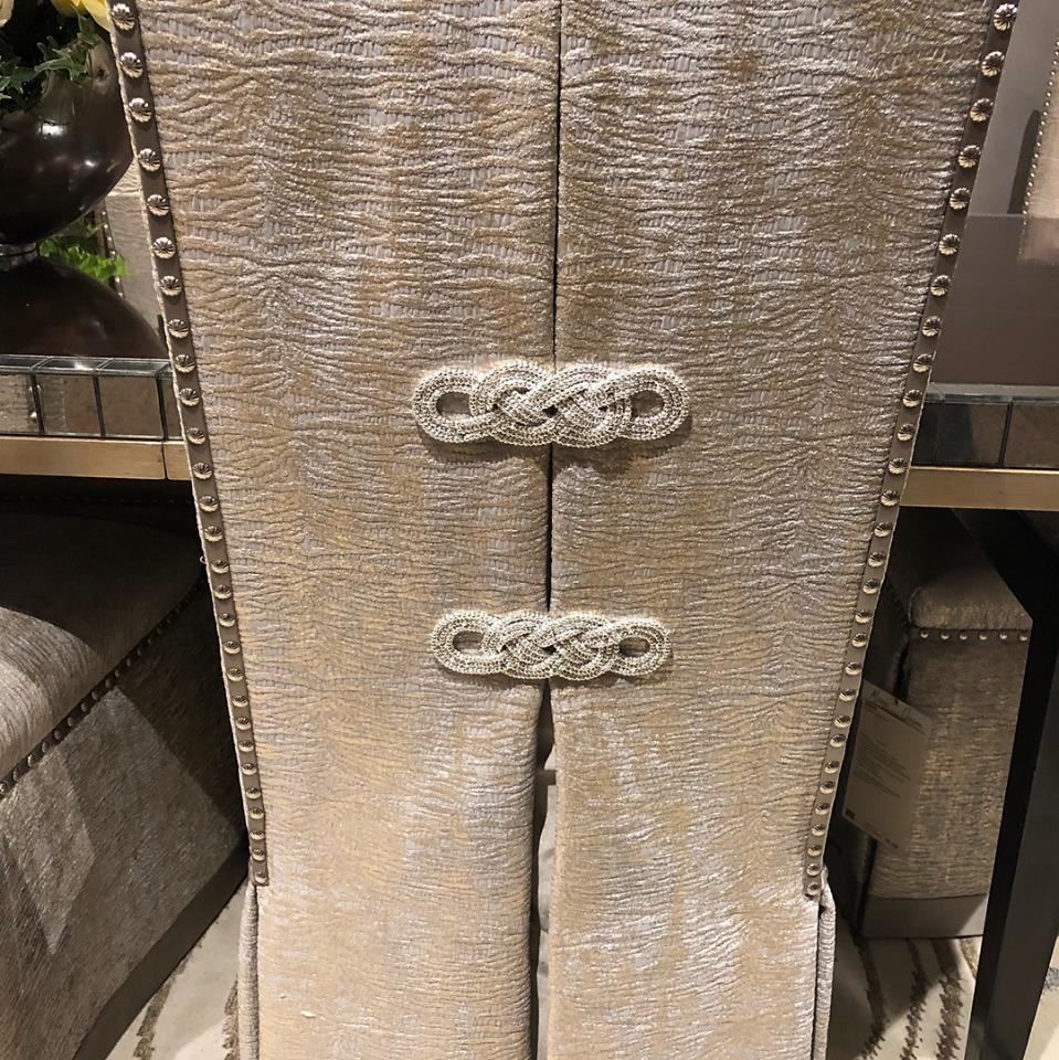 MCFurnitureCo's tweet photo. The luxury is in the detail. #margecarson #hpmkt https://t.co/6wGyUMtcru