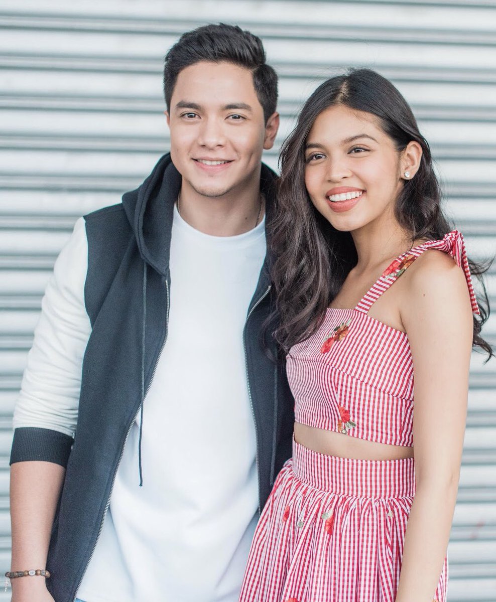 sharon_mtpi's tweet photo. 2 years in and still amazed at how good you two look together. Bagay na bagay grabe. Kakaiba talaga. 💛 https://t.co/Dq1bN89FeP