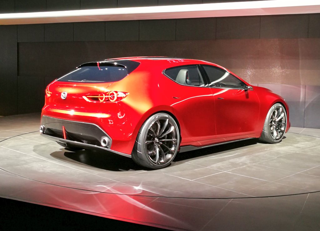 Autocosmos's tweet photo. Les gusta el @MazdaOficial KAI Concept que anticipa el próximo Mazda 3? https://t.co/iJ4oYzPv1f