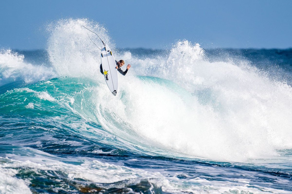 DHD Surf tweet media