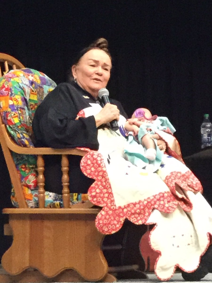 clarissa_ceja's tweet photo. The kids had an awesome time hearing from author @PatriciaPolacco today! https://t.co/codgjnONCd