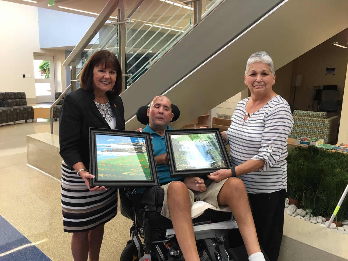 SecondLady45's tweet photo. Received beautiful paintings from a veteran today. I will proudly hang the artwork in my office. Meeting him was the highlight of my day!! https://t.co/kc2KxivfBy